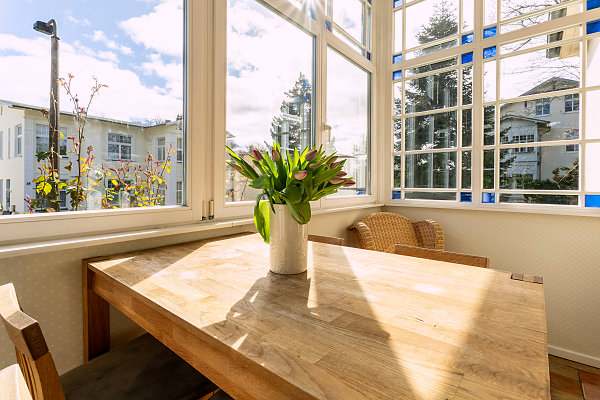 Ferienohnung in Heringsdorf auf Usedom mit WLAN, Terrasse, Kamin und nur 100 Metern Strandentfernung. Buchen Sie Ihre Wunschferienwohnung auf dr Insel Usedom in Strandnhe im Kaiserbad Heringsdorf.