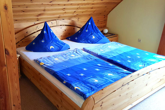 Schlafzimmer der Ferienwohnung in Balm